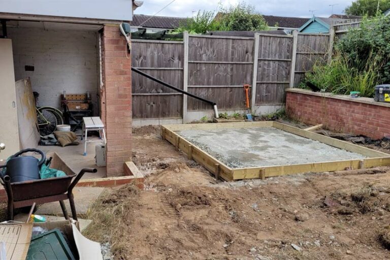 Garden Room Base. Garden Room with Accessible Landscaping, Coventry